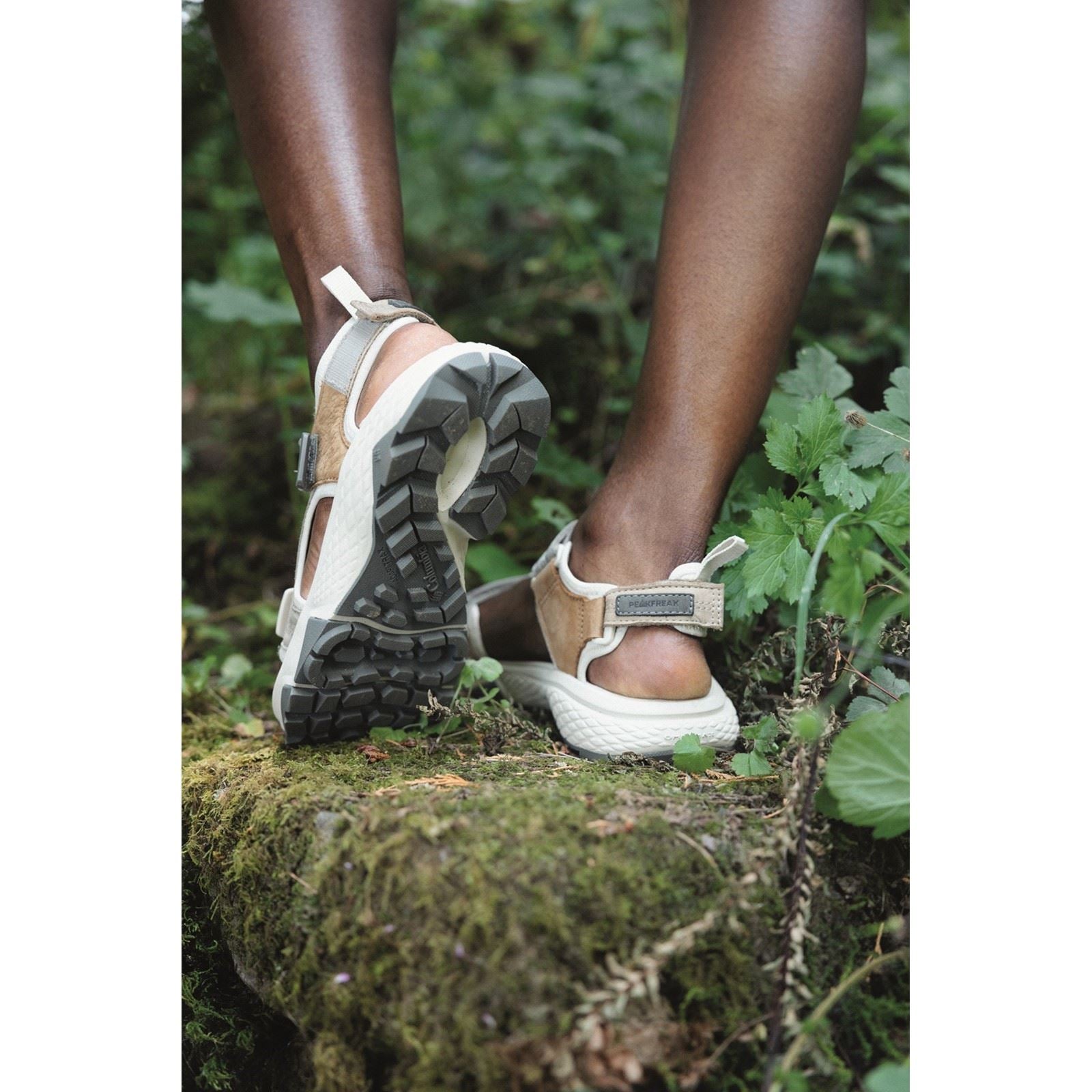 Columbia Peakfreak Rush Sandales En Cuir Pour Femmes En Pierre Sombre/Argile
