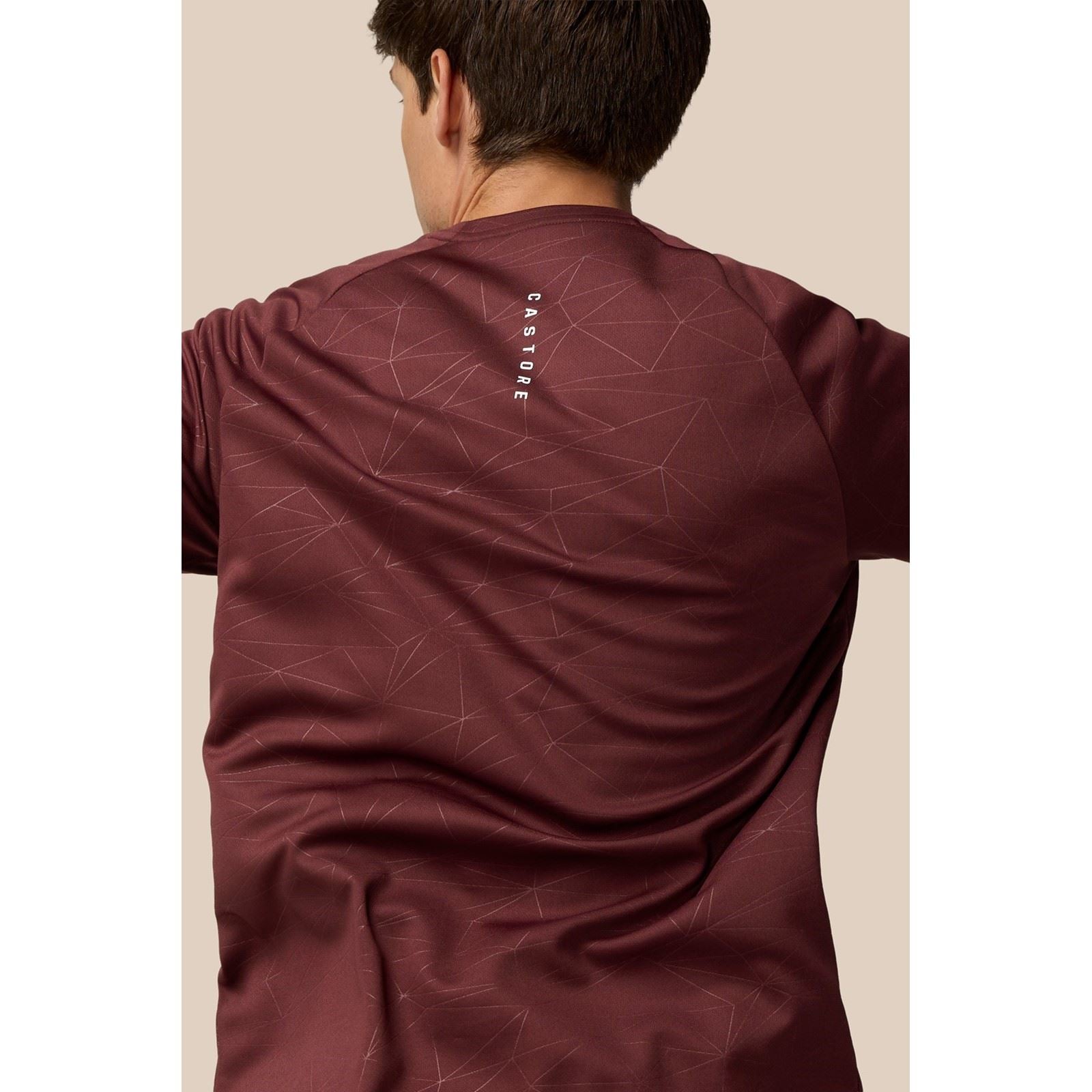 Castore Adapt Training T-Shirt T-Shirts De Sport Actifs Pour Hommes En Polyester Violet