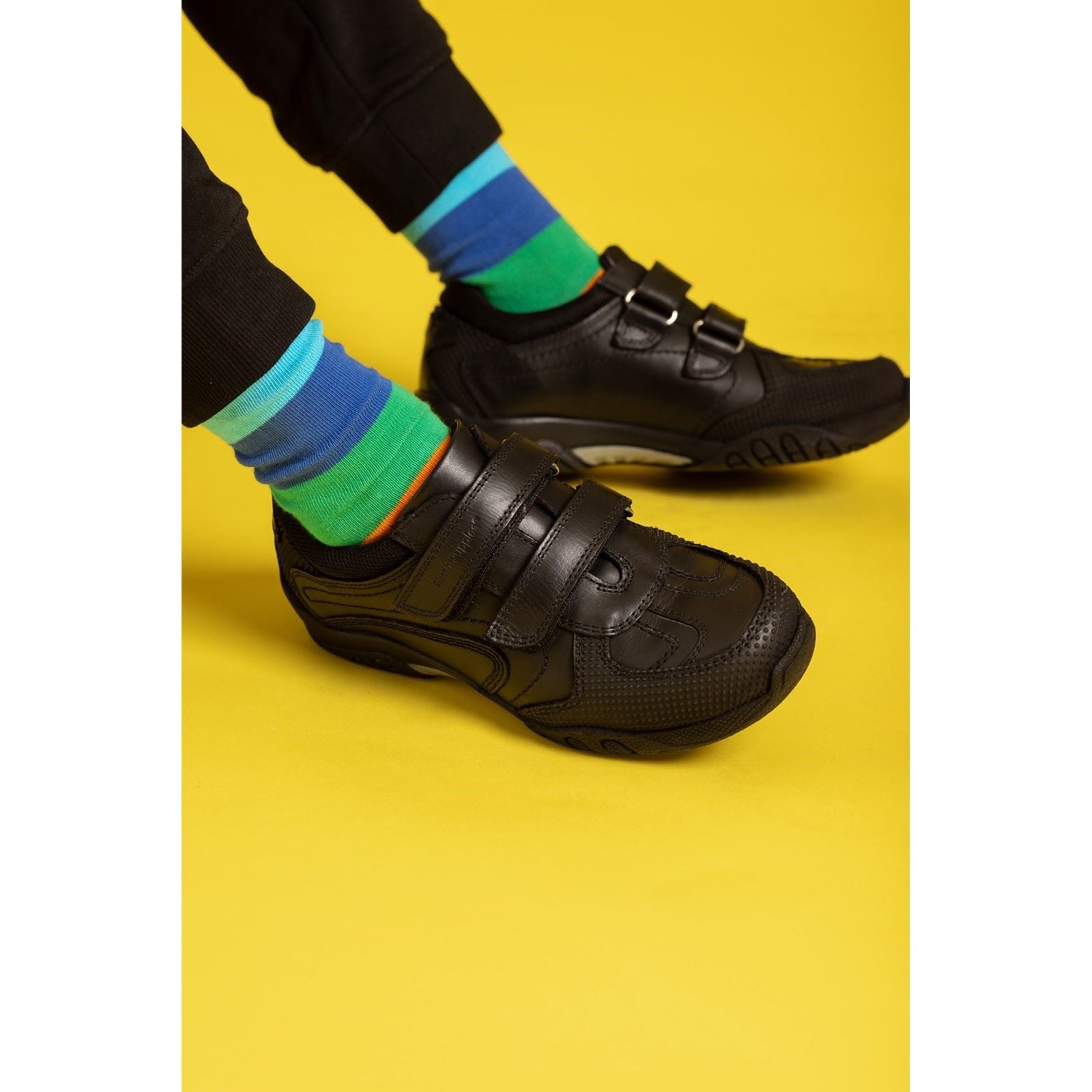 Hush Puppies Jezza Junior Chaussures Noires Pour Garçons En Cuir