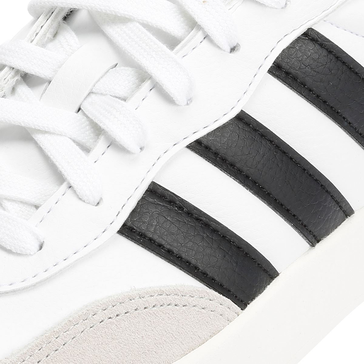 Adidas Barreda Baskets Blanches Pour Hommes