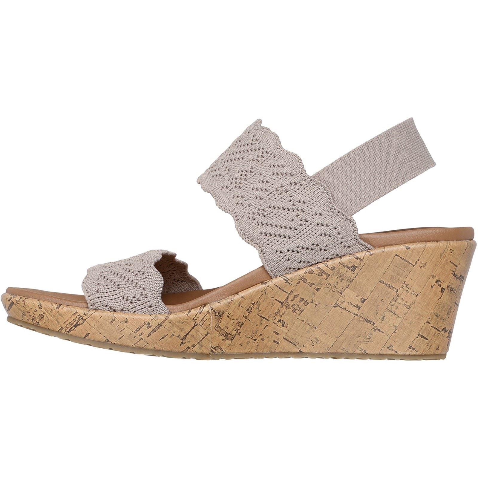 Skechers Beverlee Timeless Touch Sandales Pour Femme En Textile De Couleur Taupe