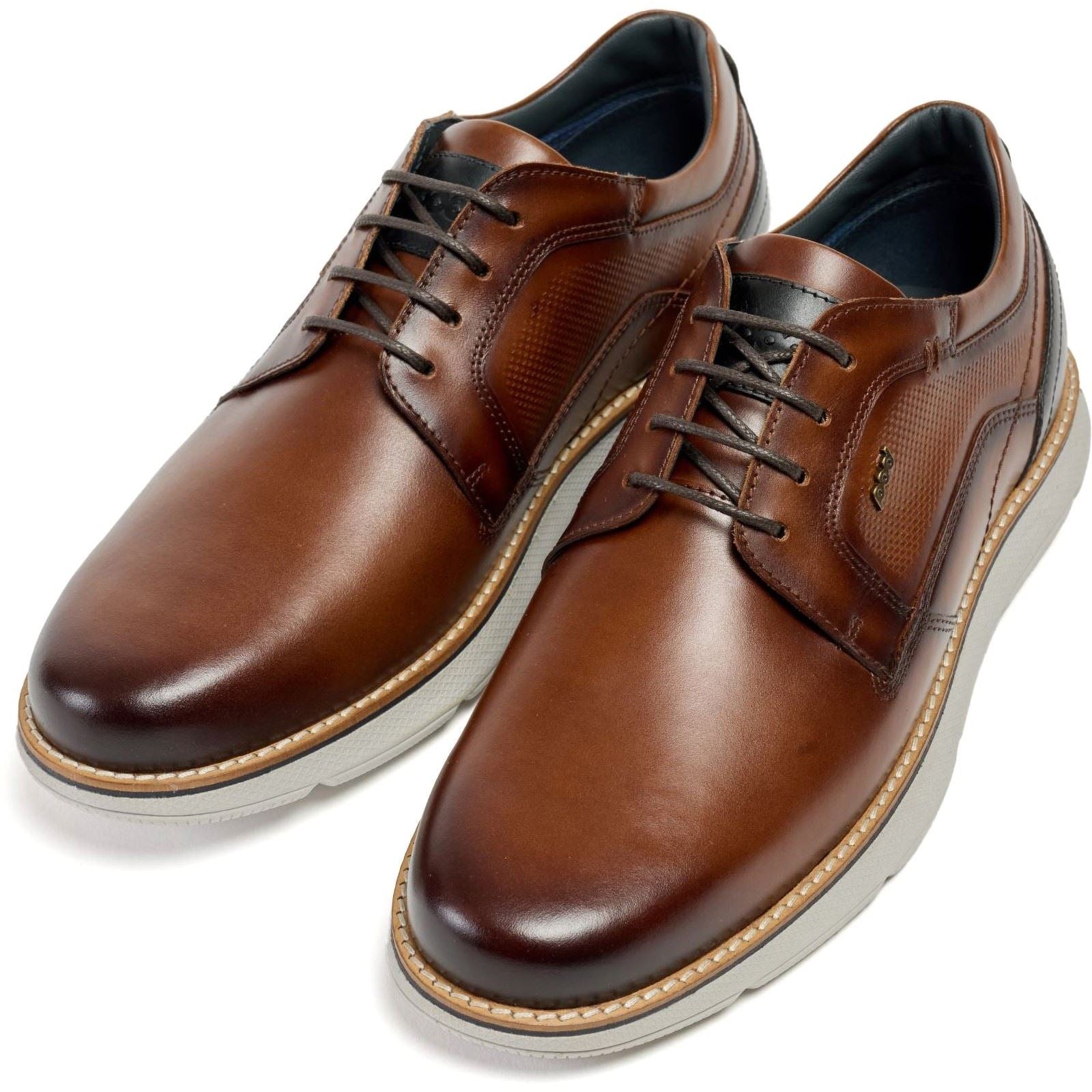 Pod Finch Chaussures En Cuir Pour Homme À Lacets Couleur Cognac