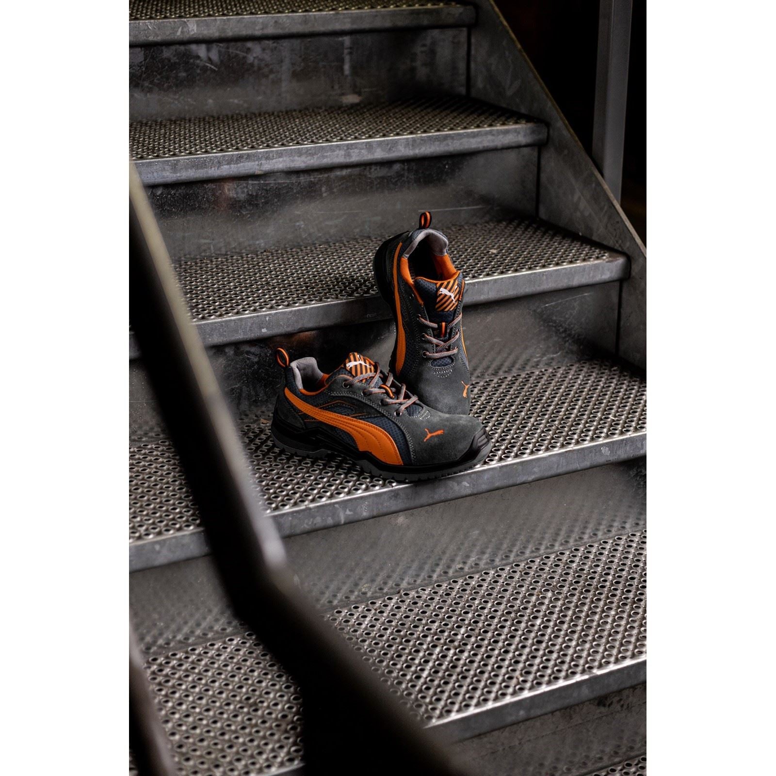 Puma Safety Baskets De Sécurité Omni Flash Low En Daim Orange