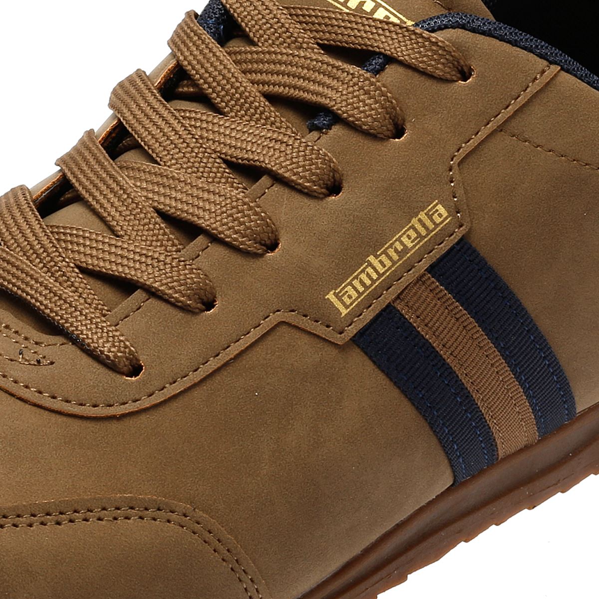 Lambretta Tackle Baskets Brunes Pour Hommes