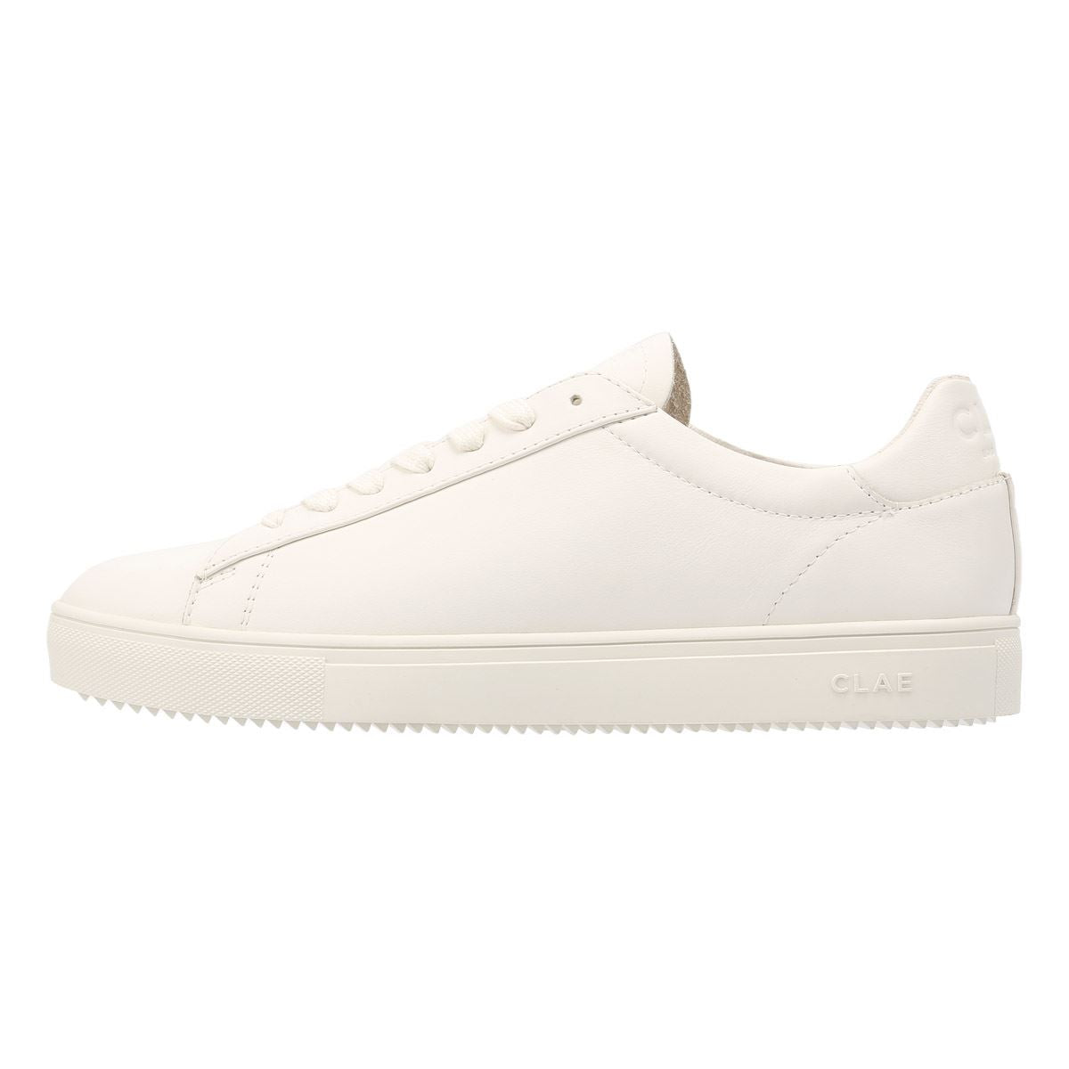 Clae Bradley Essentials Baskets Blanches En Cuir Pour Hommes