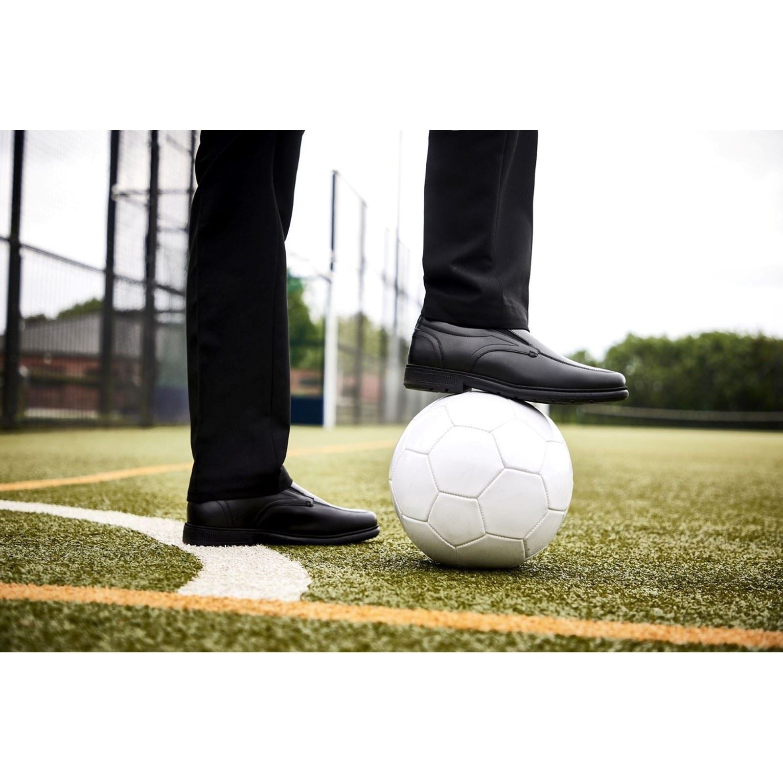 Pod Carpenter Chaussures Noires Pour Garçons En Cuir