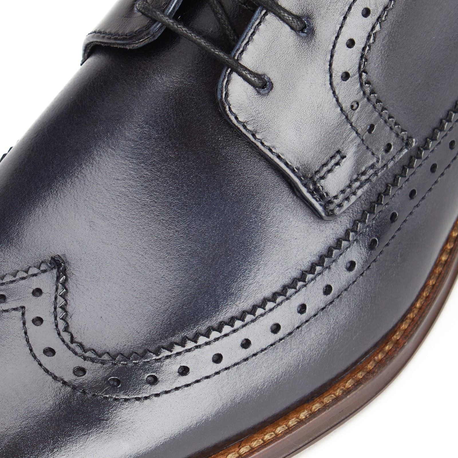 Base London Havisham Chaussures Derby En Cuir Pour Hommes En Bleu Marine
