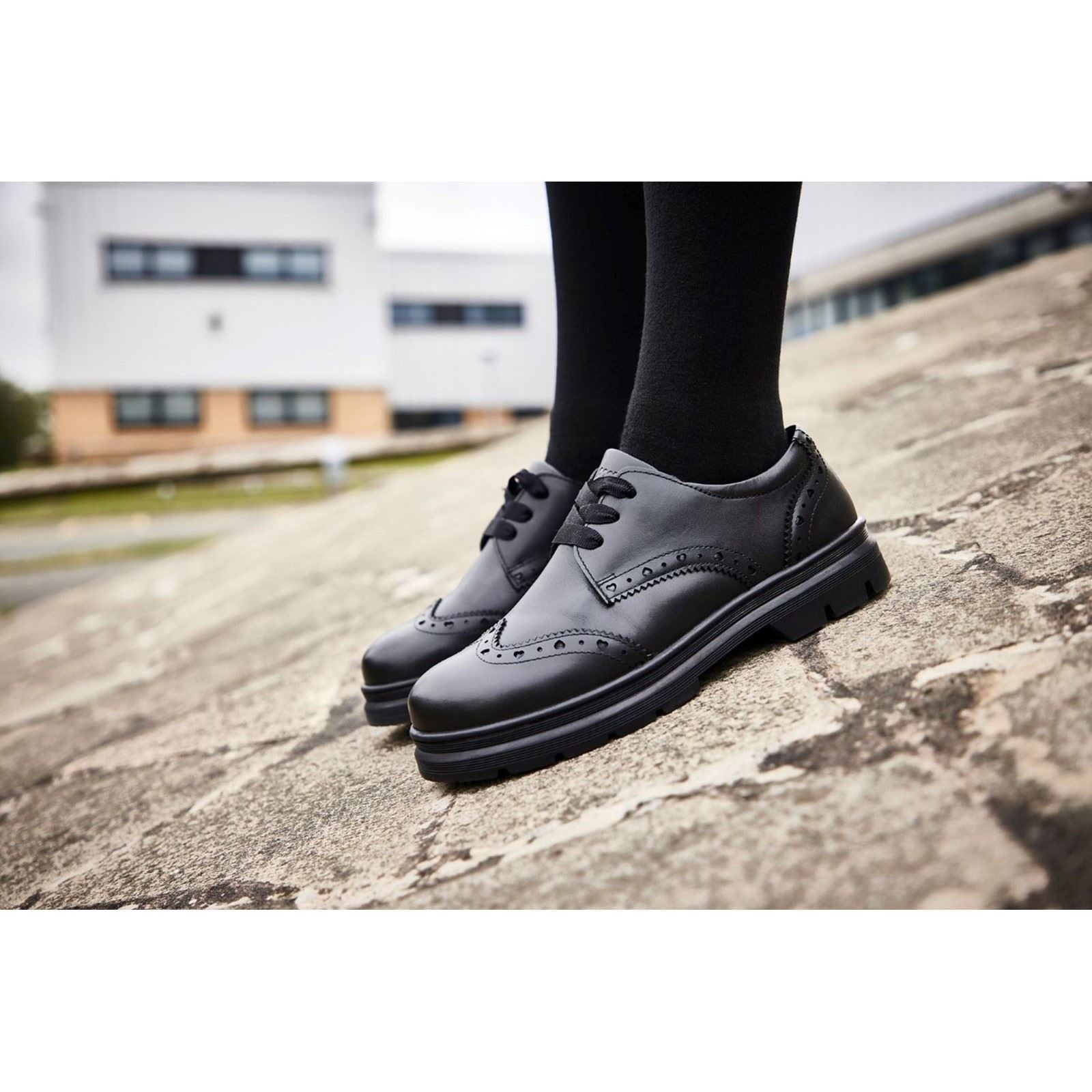 Pod Fiona Chaussures Noires Pour Filles En Cuir