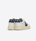 Veja V-90 Baskets blanches en cuir pour femmes
