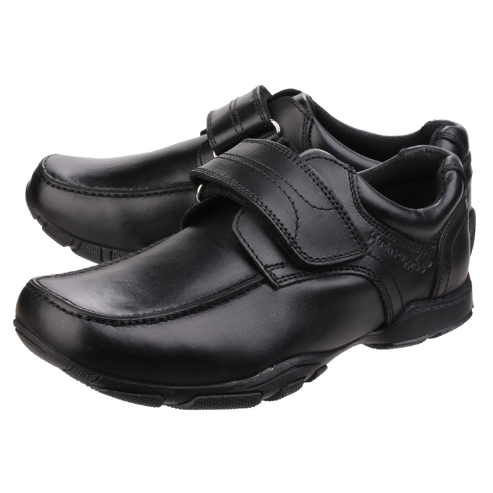 Hush Puppies Freddy 2 Junior Chaussures Noires Pour Garçons En Cuir.