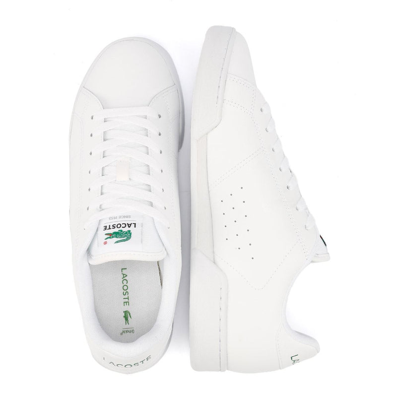 Lacoste Carnaby Cup Baskets Blanches En Cuir Pour Hommes