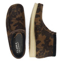 Clarks Originals Bottes Pour Femmes En Noir/Kaki À Motif Floral Wallabee