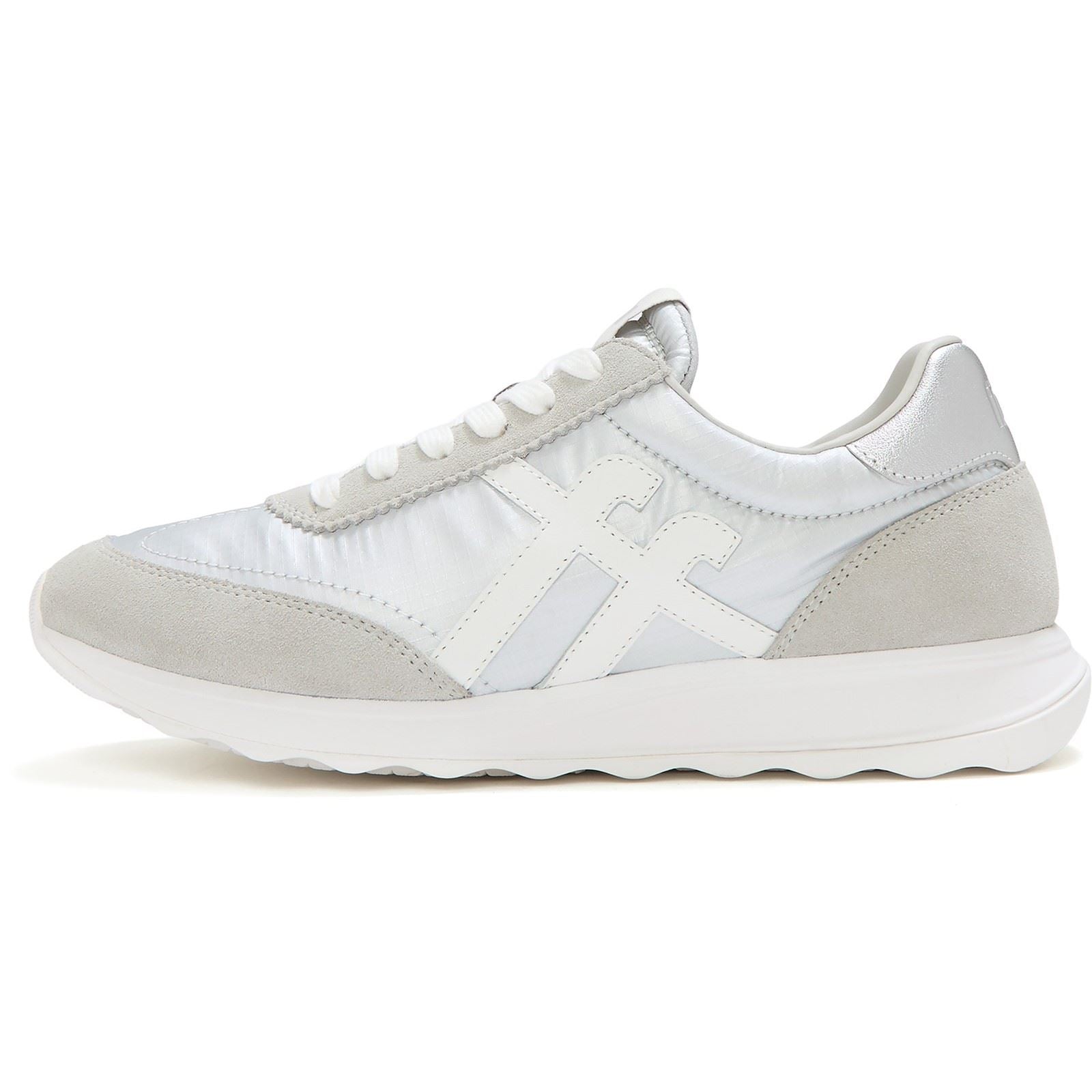 Fitflop Retro-Q FF Baskets En Nylon Pour Femmes Argentées/Blanches Urbaines