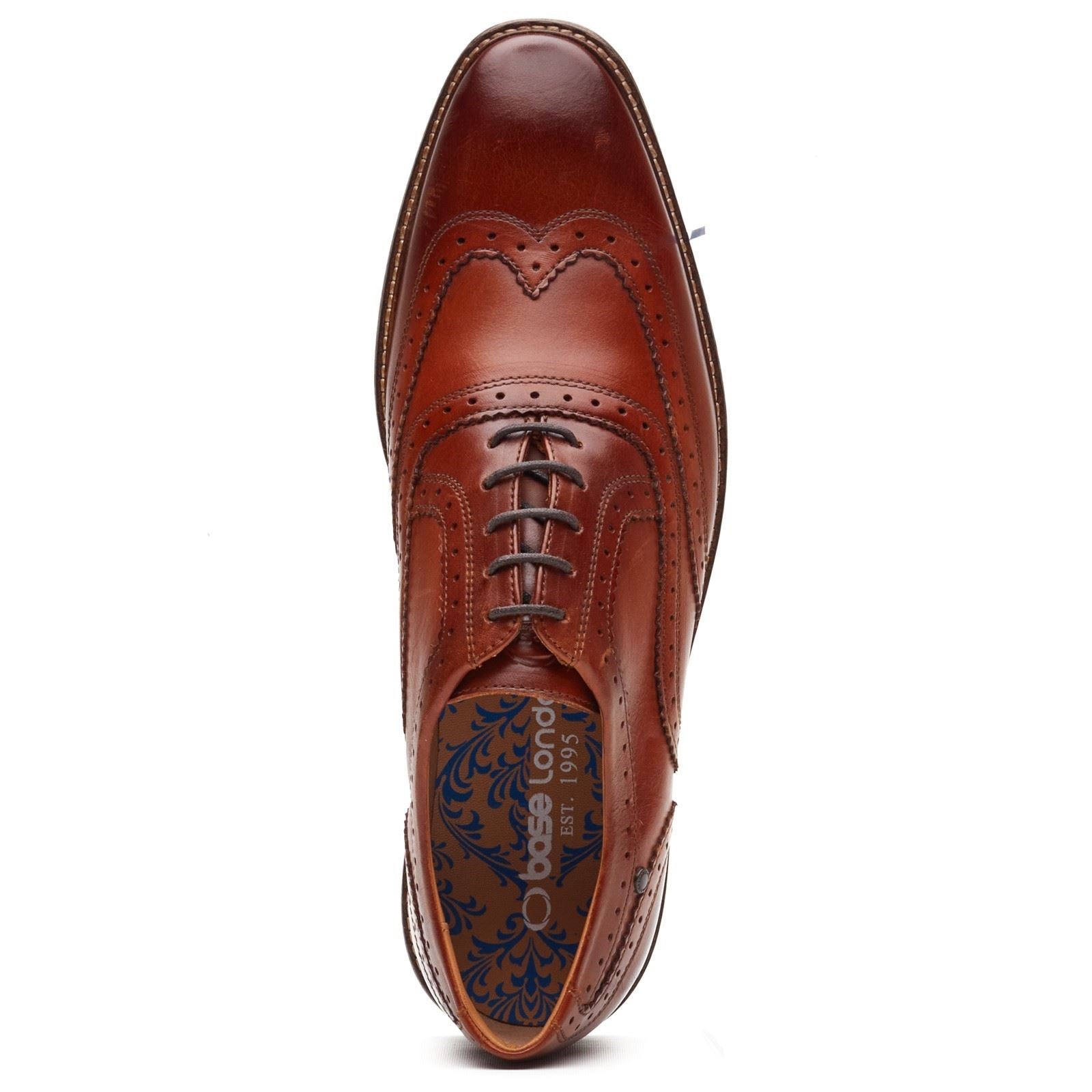 Base London Clarence Brogue Chaussures En Cuir Pour Hommes Brogues Brûlées Tan