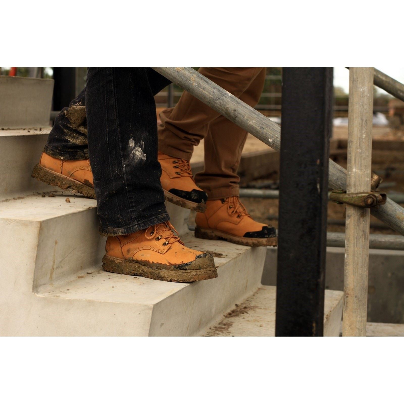 Amblers Safety Bottes De Sécurité En Nubuck Miel Fs226