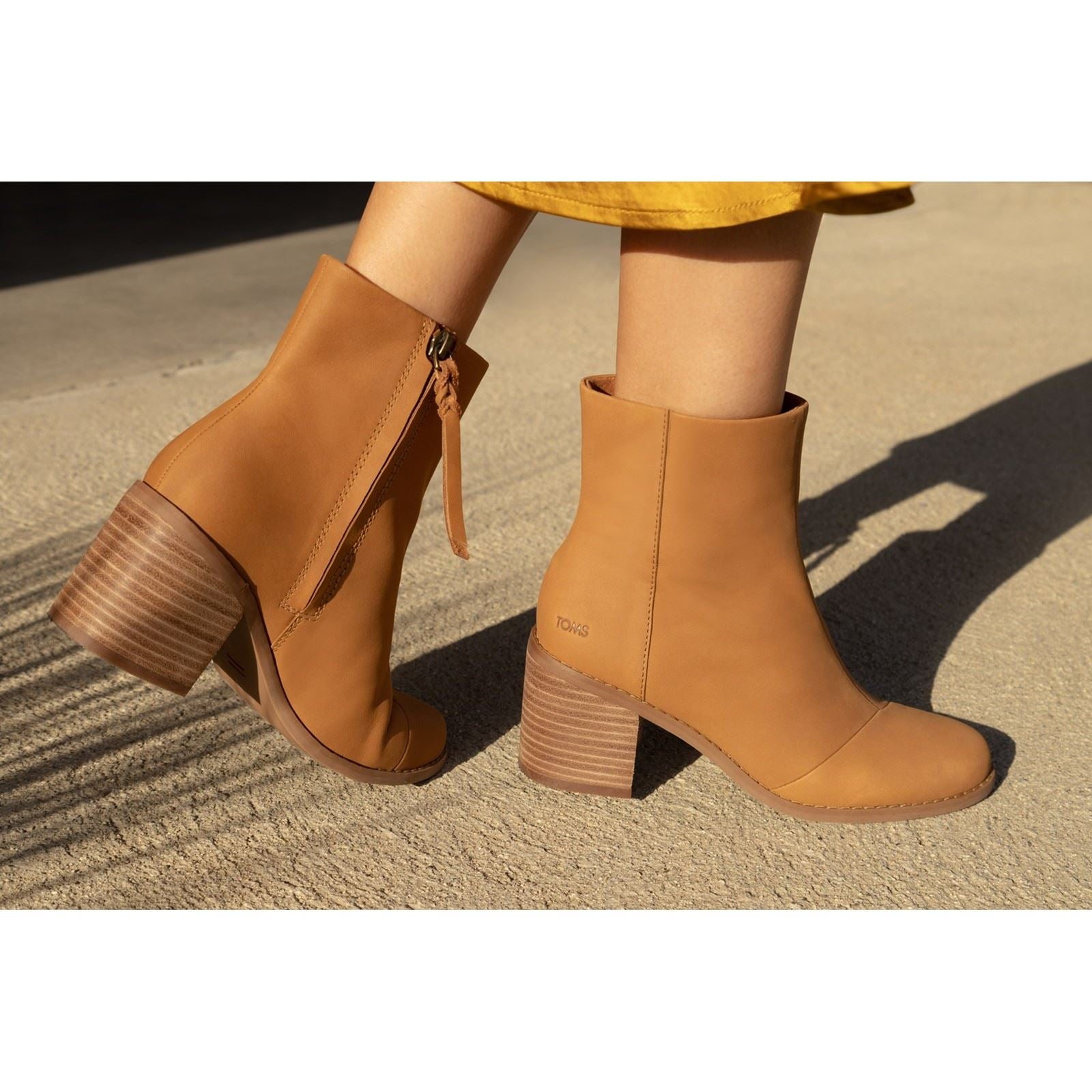 TOMS Evelyn Bottes En Cuir Pour Femmes Couleur Tan