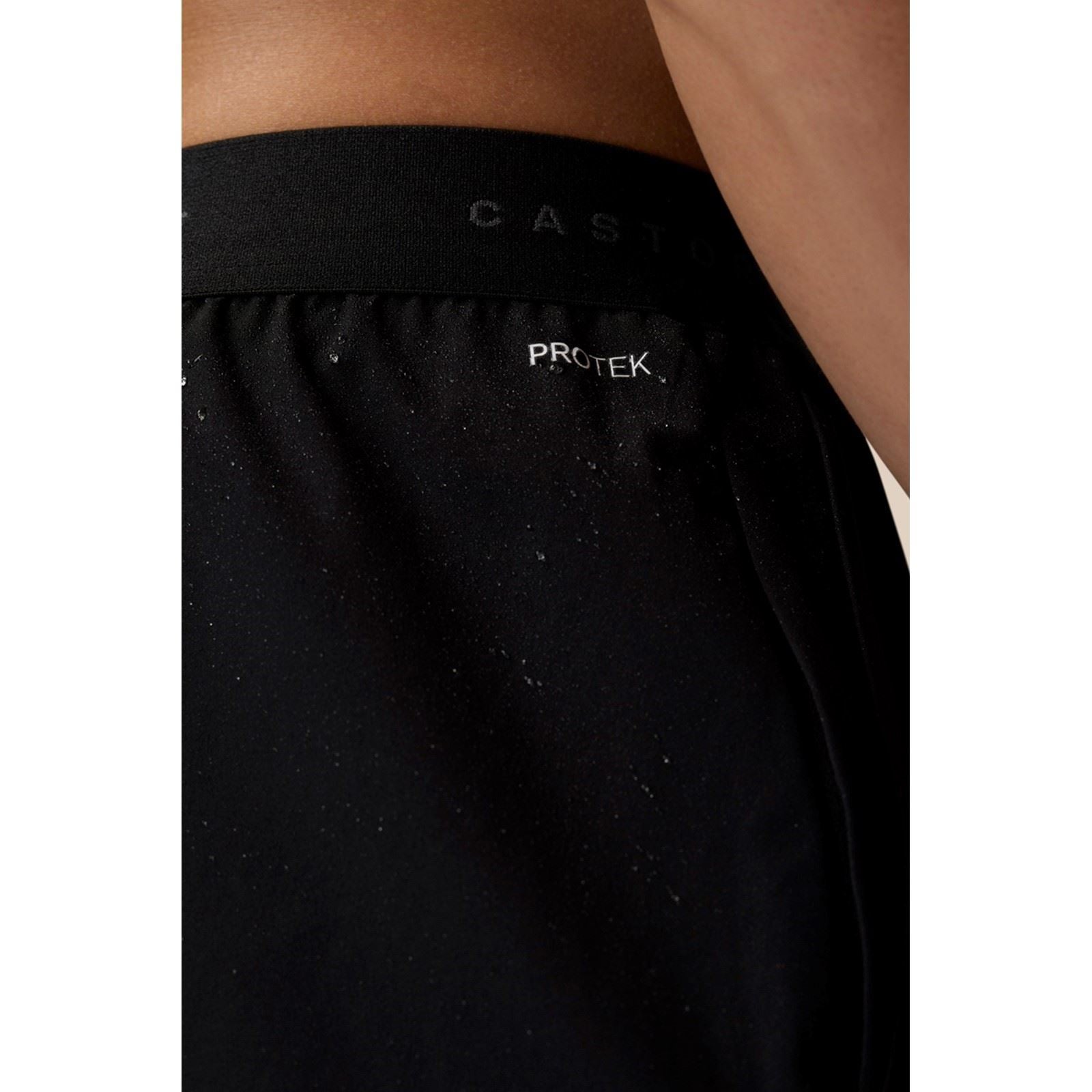 Castore Branded Elastic Shorts Vestes Matelassées Noires En Polyester Pour Homme