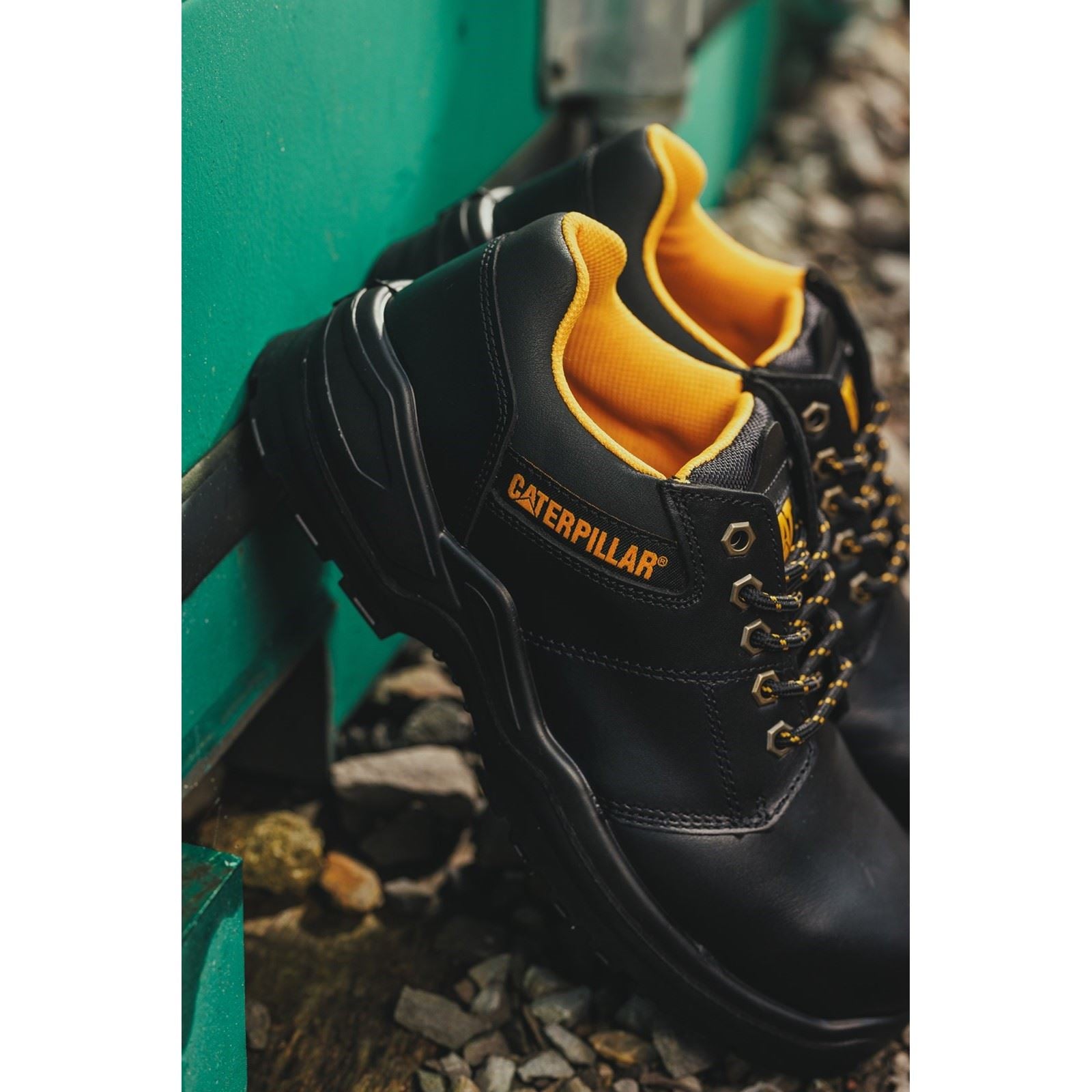 Caterpillar Chaussures De Sécurité En Cuir Noir Striver Low S3