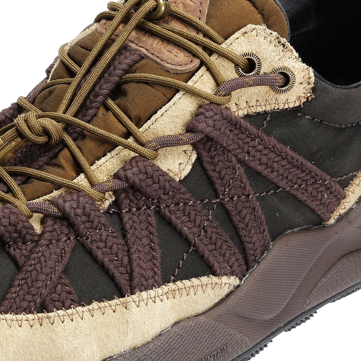 Flower Mountain Iwano 2 Baskets Noires