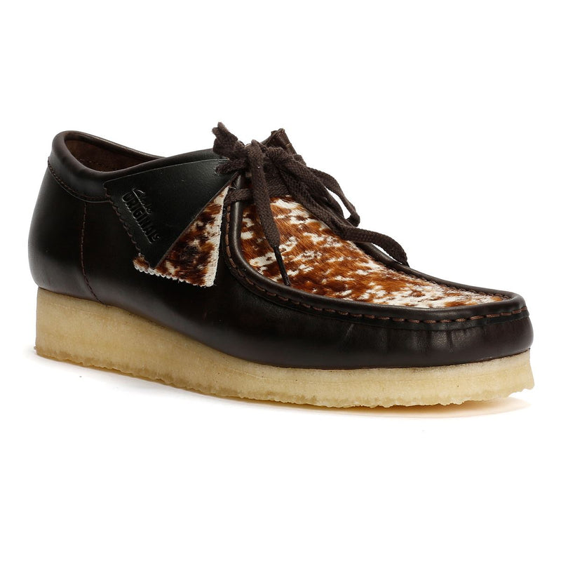 Clarks Originals Wallabee Cow Print Chaussures En Cuir Marron À Lacets Pour Homme