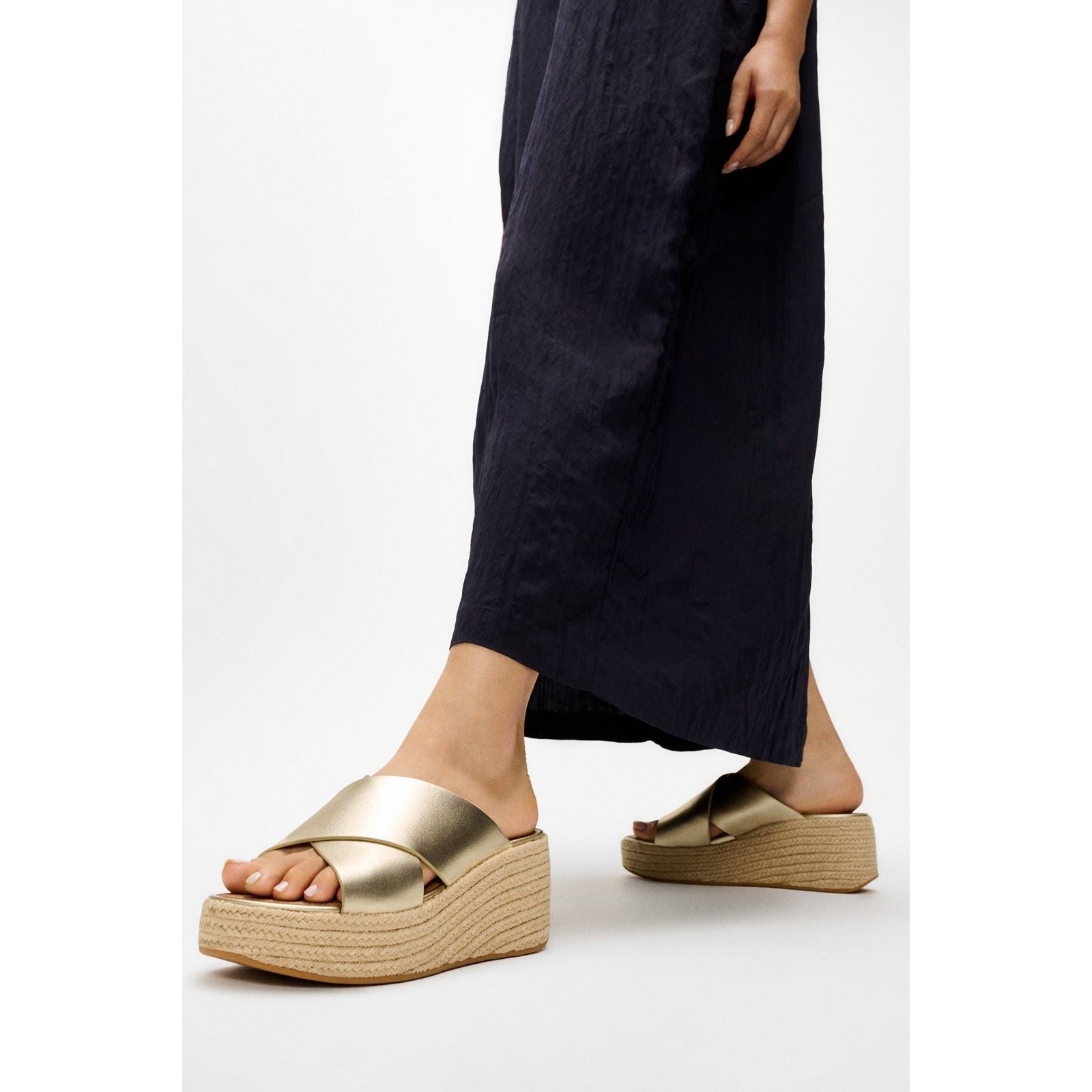 Fitflop Platfforms Sandales Platino En Cuir Pour Femmes