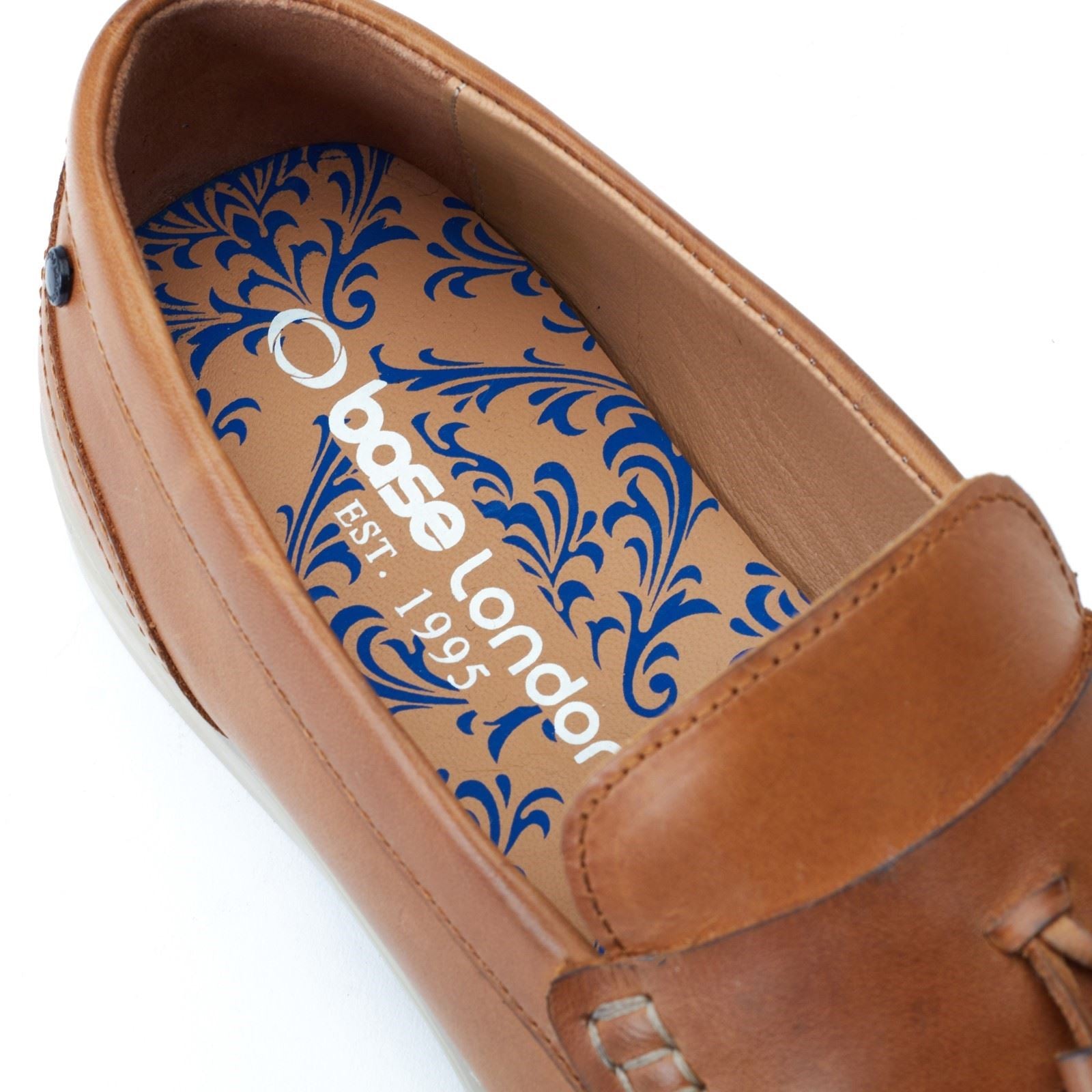 Base London Bonito Chaussures À Enfiler Pour Hommes En Cuir Brûlé