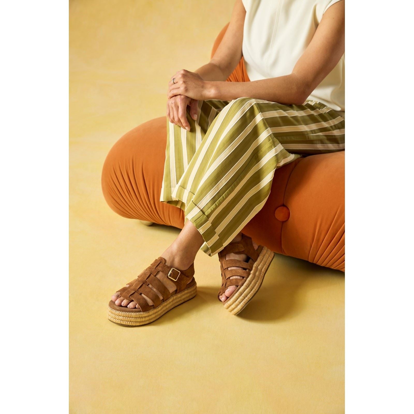 Hush Puppies Rosetta Gladiator Sandales En Cuir Pour Femmes Couleur Caramel