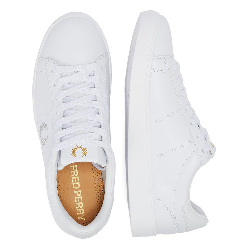 Fred Perry Spencer en cuir pour homme blanc/argent Baskets