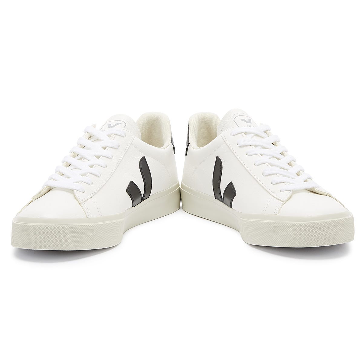 Veja Campo Mens White / Black Trainers
