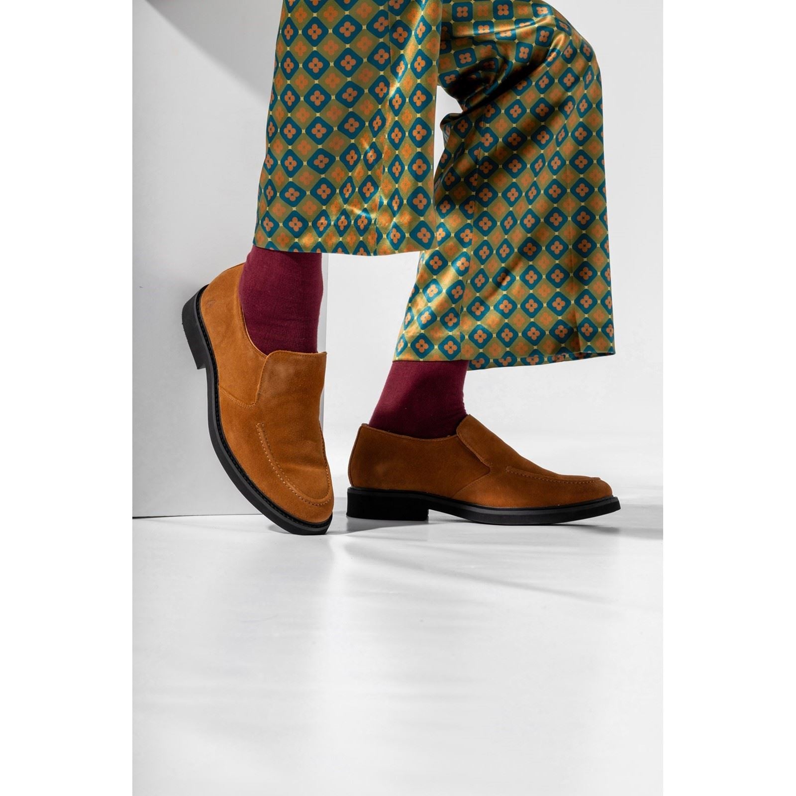 Hush Puppies Earl Slip On Mocassins Pour Hommes En Cuir De Suède Couleur Châtaigne