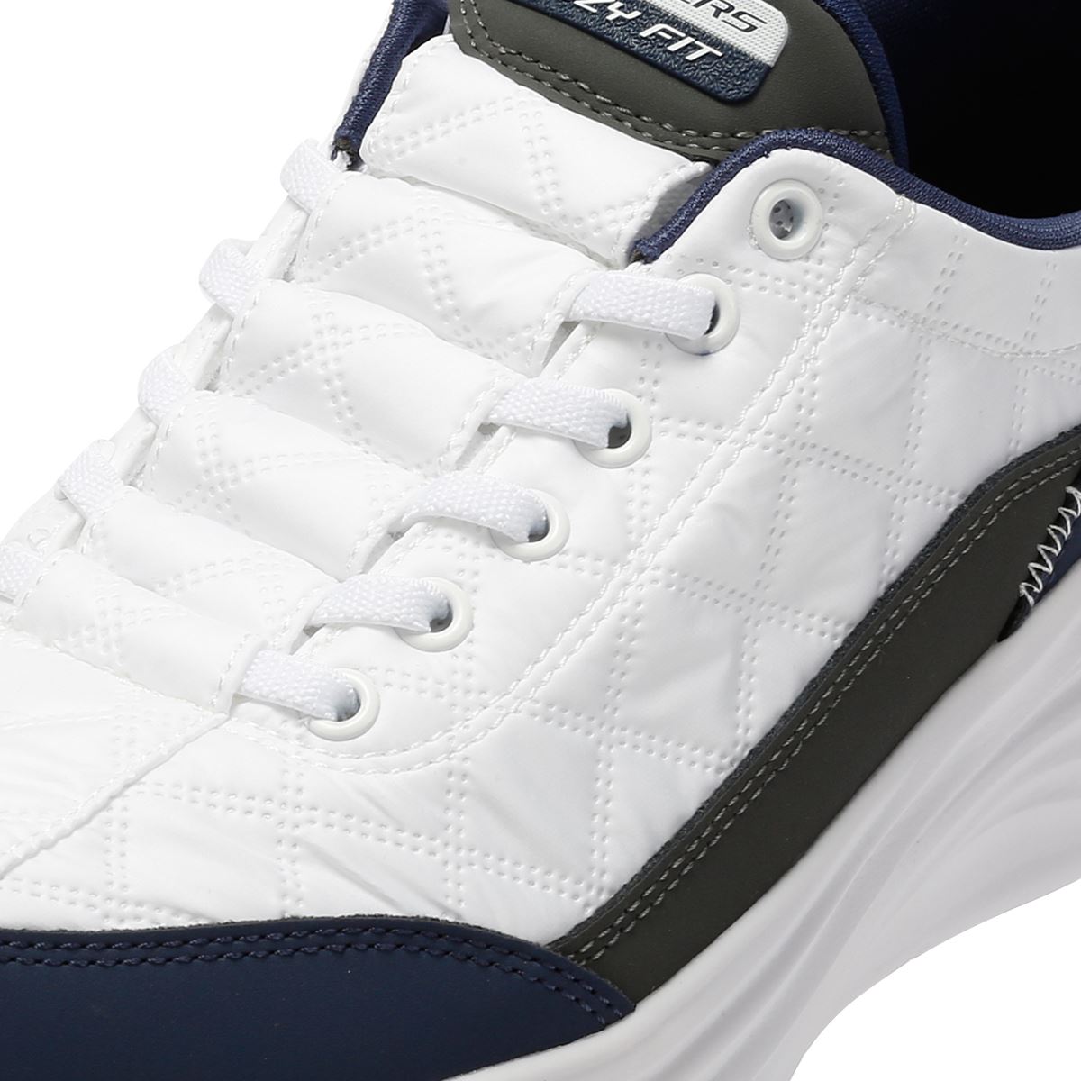 Skechers Slip-Ins Contour Foam Cozy Fit Baskets Blanches Pour Femmes