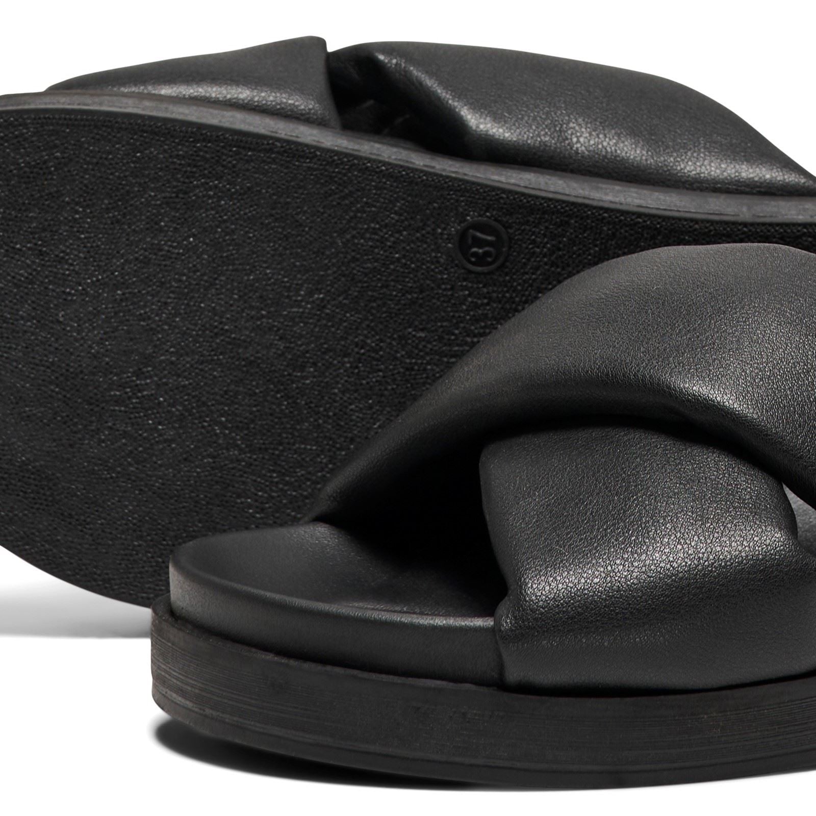 ONLY MINNIE 12 Mules Noires Pour Femmes En Synthétique