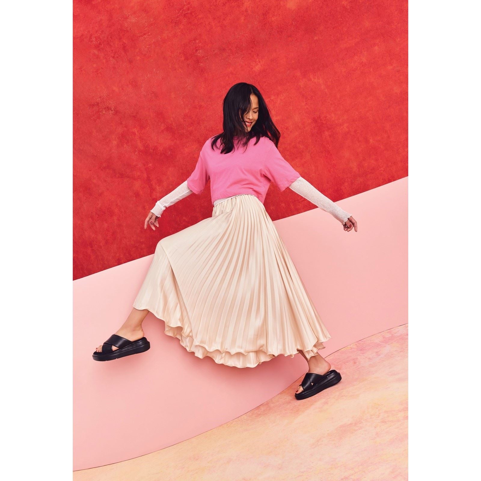 Hush Puppies Uplift Sandales Noires Pour Femmes En Cuir