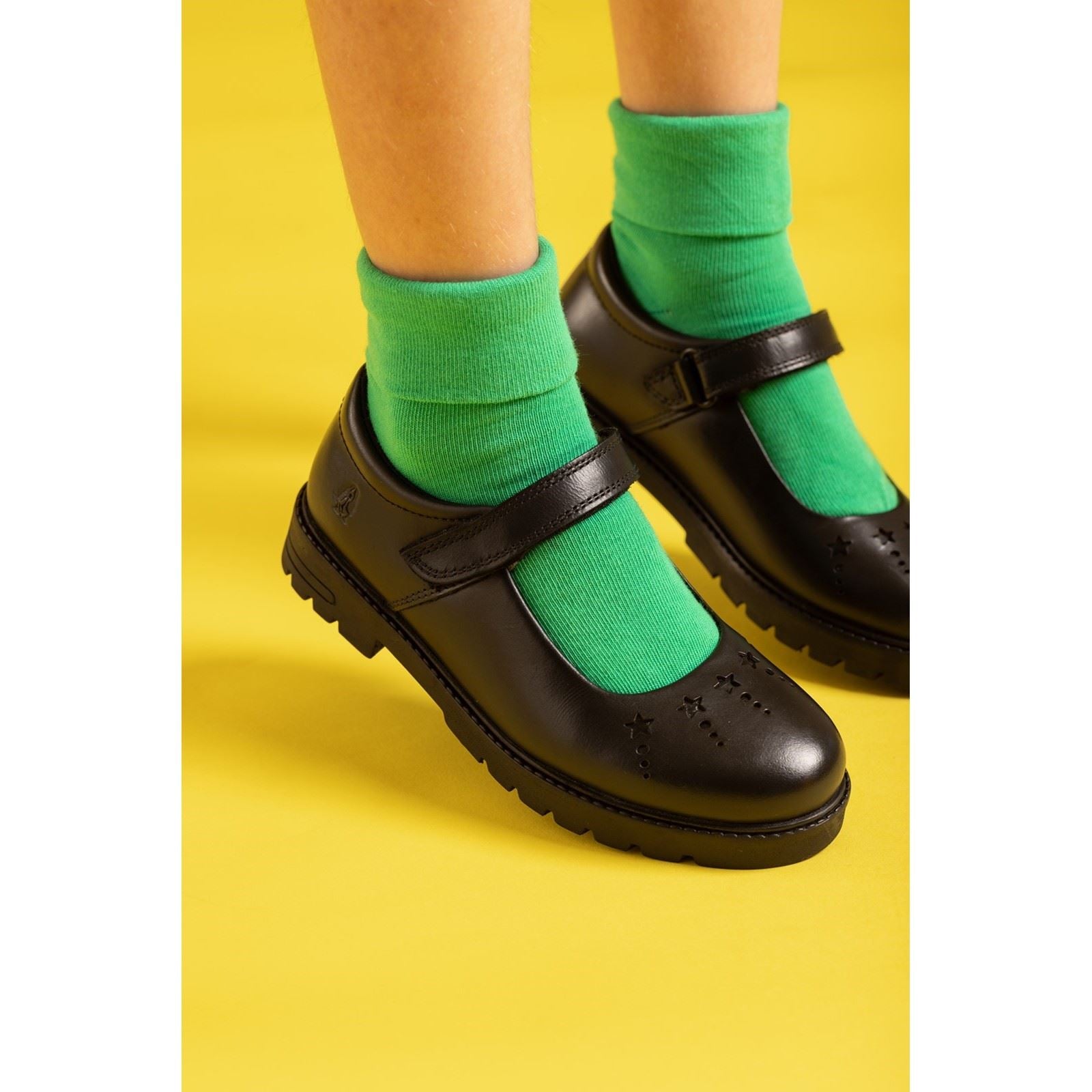 Hush Puppies Sabrina Junior Chaussures Noires Pour Filles En Cuir