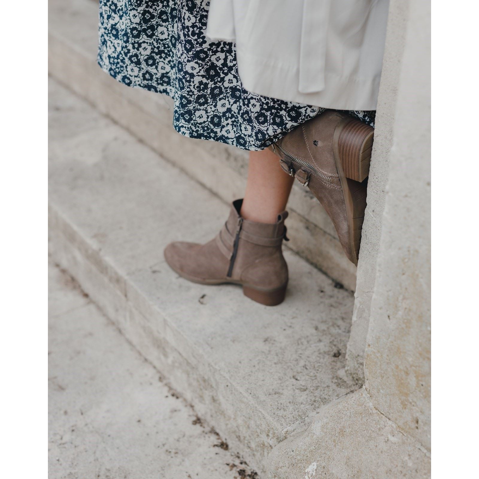 Hush Puppies Jenna Bottes En Cuir Pour Femme Couleur Taupe