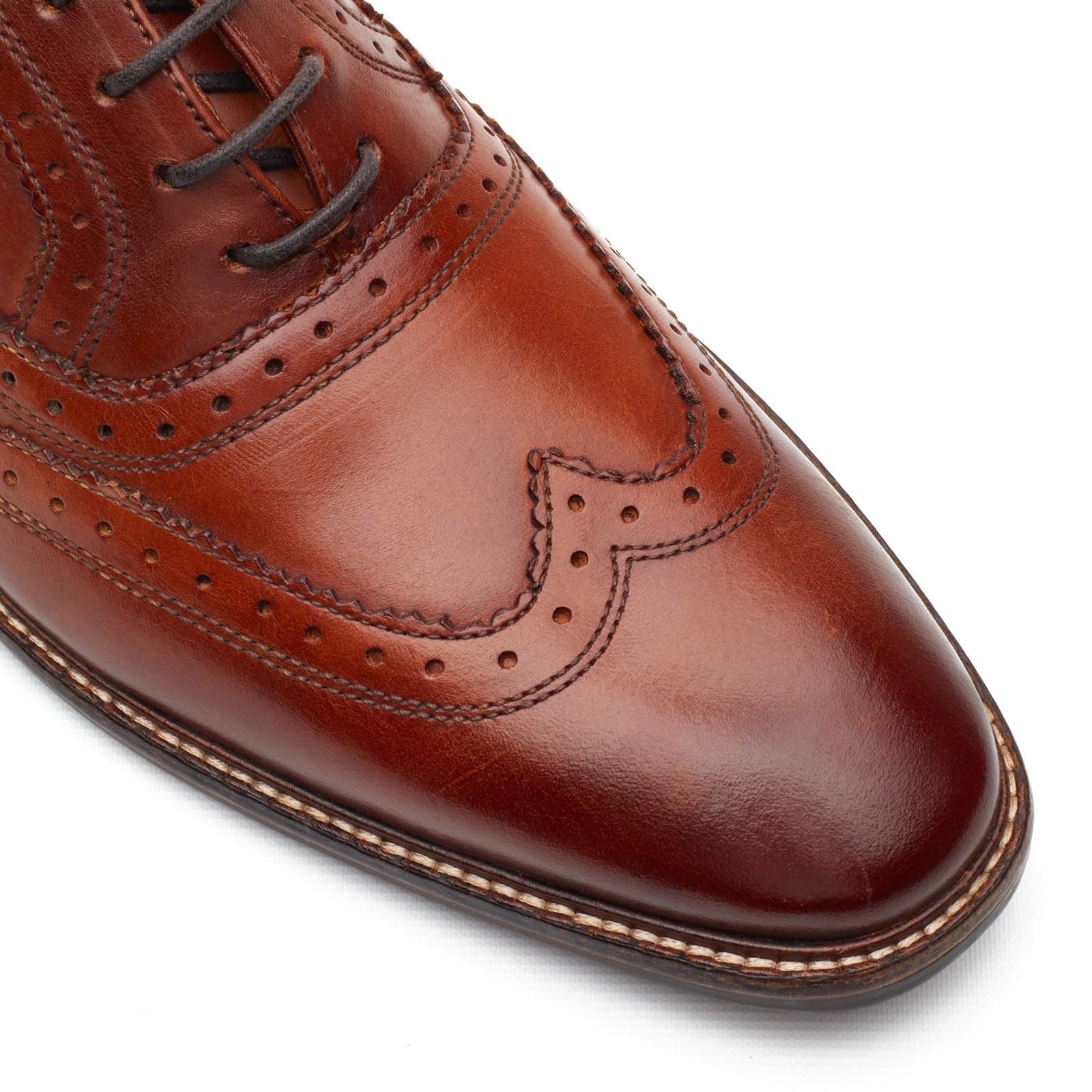 Base London Clarence Brogue Chaussures En Cuir Pour Hommes Brogues Brûlées Tan