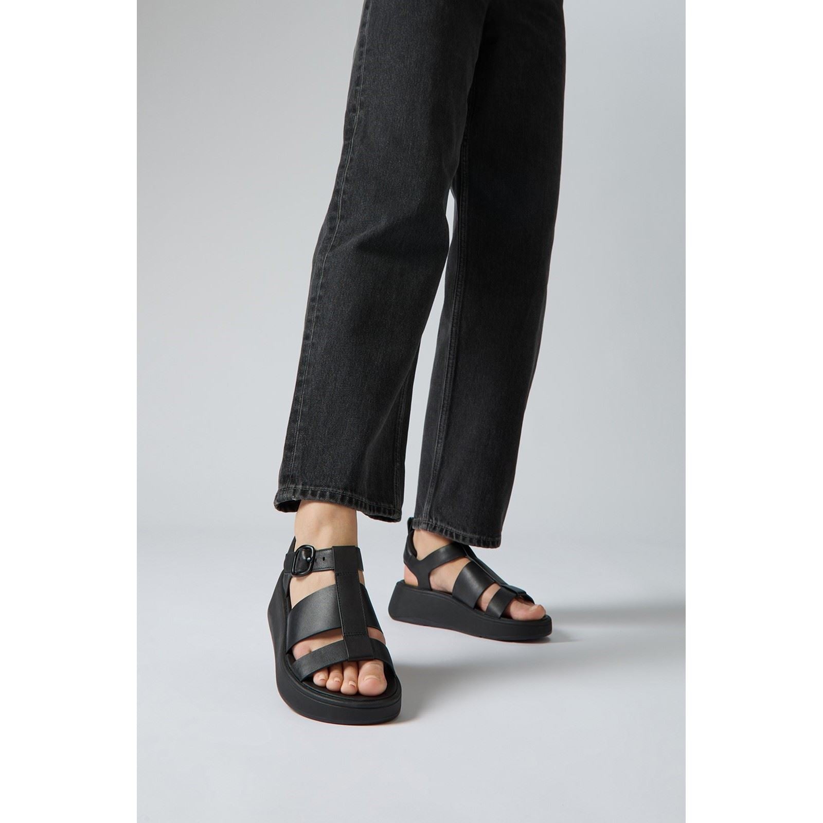 Fitflop F-Mode Fisherman Sandales En Cuir Pour Femmes Noires À Coupe Étroite