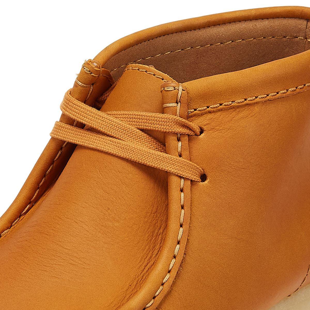 Clarks Originals Bottes Pour Hommes En Cuir Décontractées Wallabee Mid Couleur Tan.