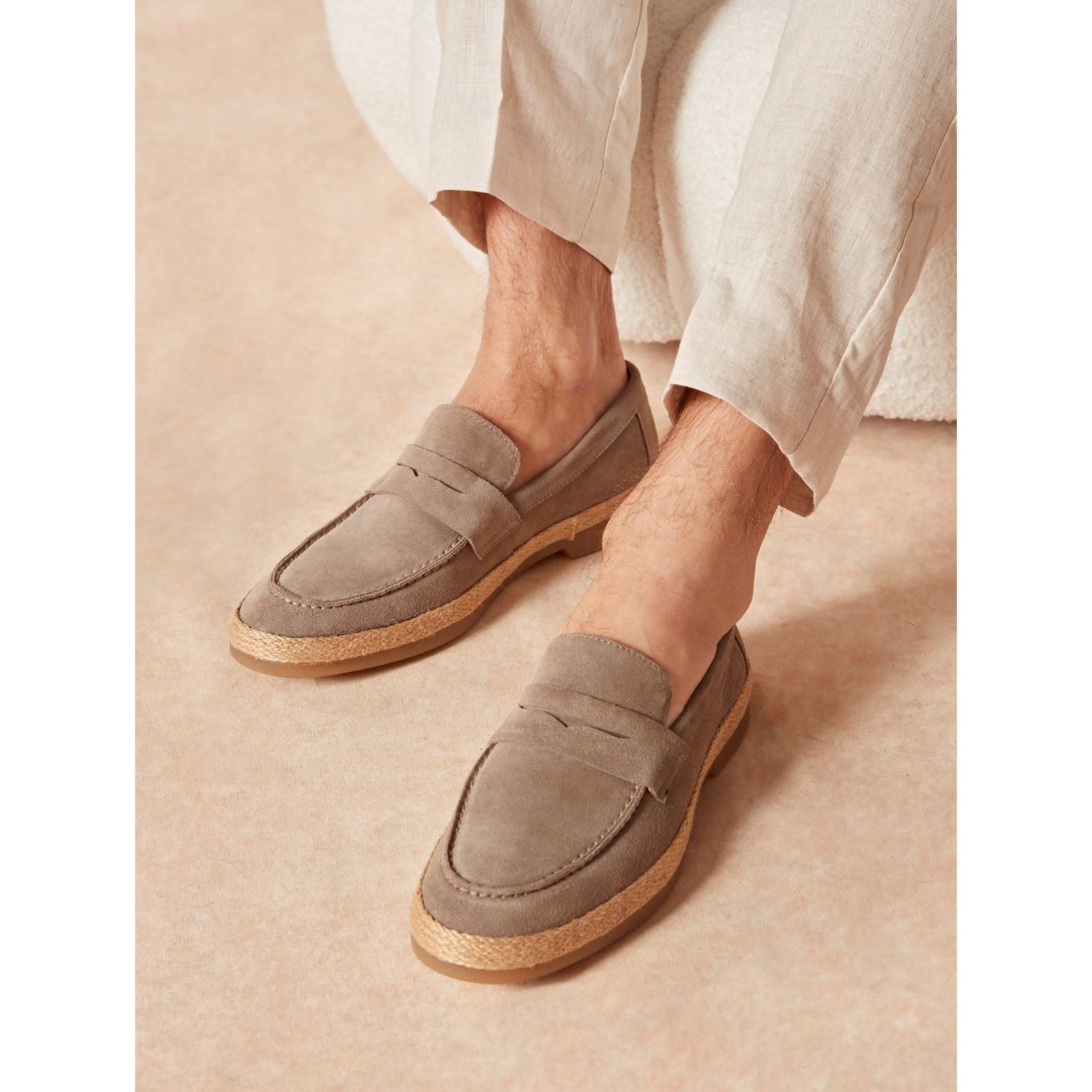 Hush Puppies Laurence Chaussures Mocassins Pour Homme En Daim De Couleur Taupe