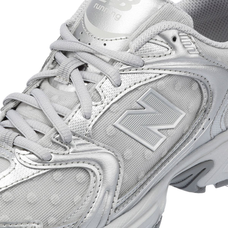 New Balance 530 Baskets argentées pour femmes