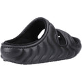 Crocs Classic Cozzzy Overpuff sandales noires pour femme en thermoplastique