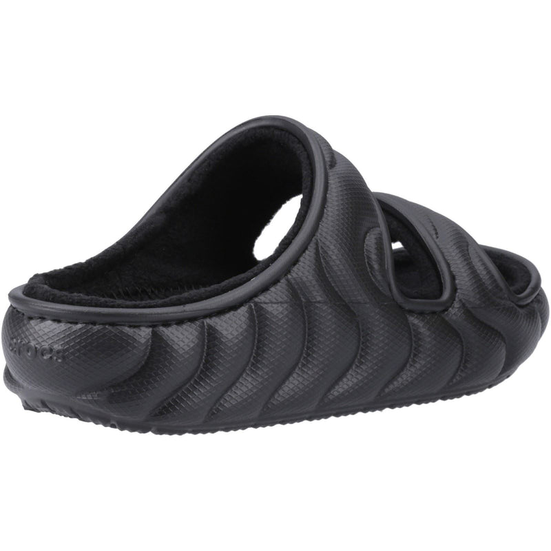 Crocs Classic Cozzzy Overpuff sandales noires pour femme en thermoplastique