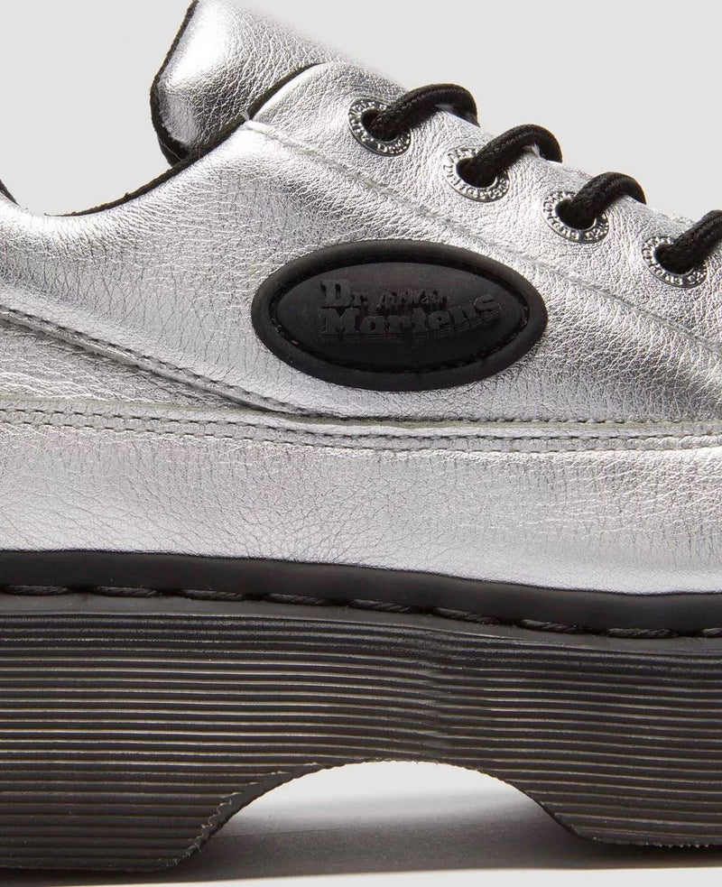 Dr. Martens Buzz 5I Tumbled Chaussures En Cuir Pour Femmes, Couleur Argent