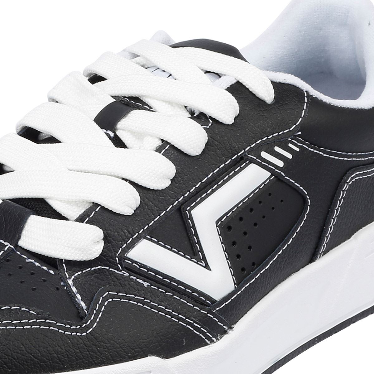 Vans Upland Baskets En Cuir Noir/Blanc