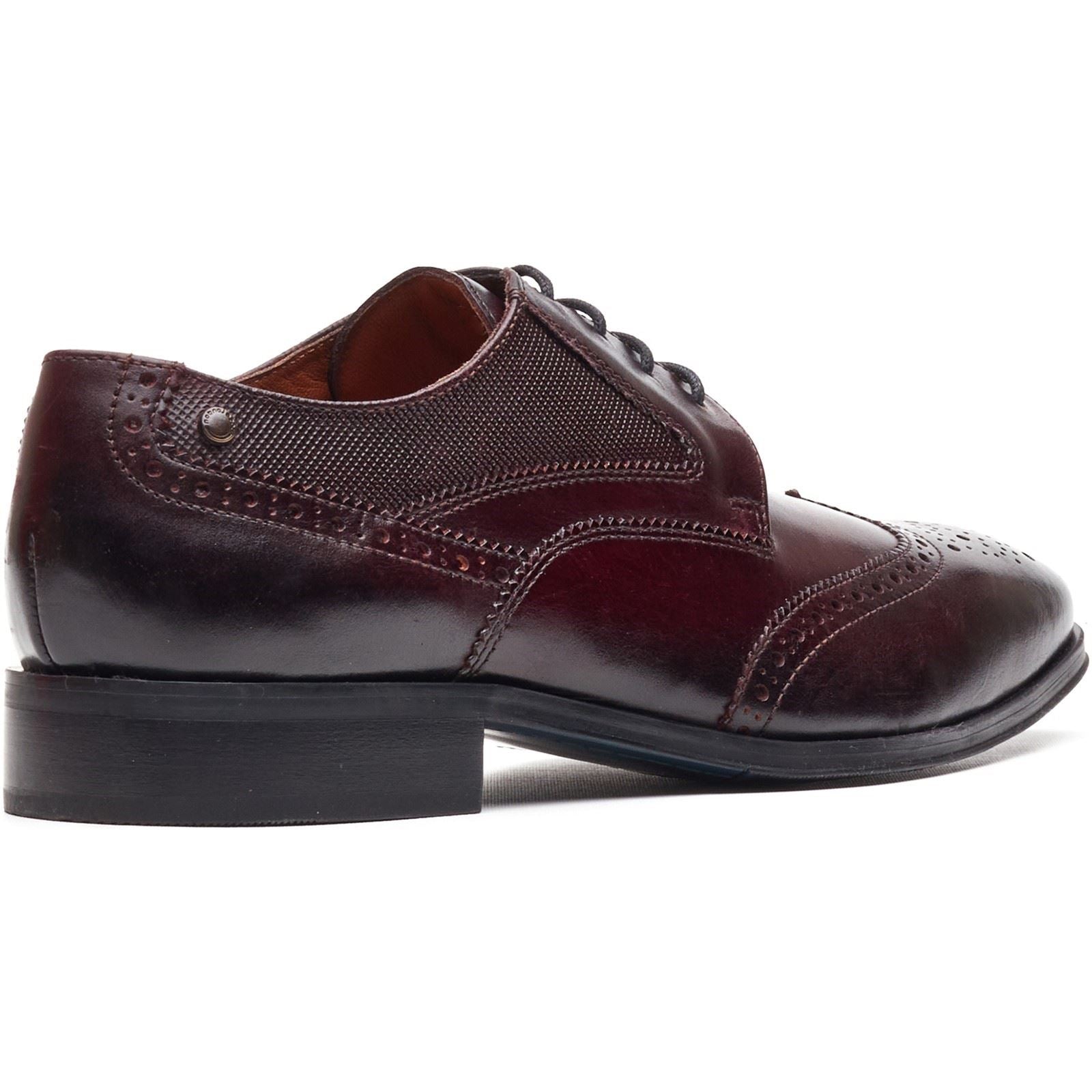 Base London Steeple Brogue Chaussures Brogues En Cuir Pour Hommes Marron Brûlé