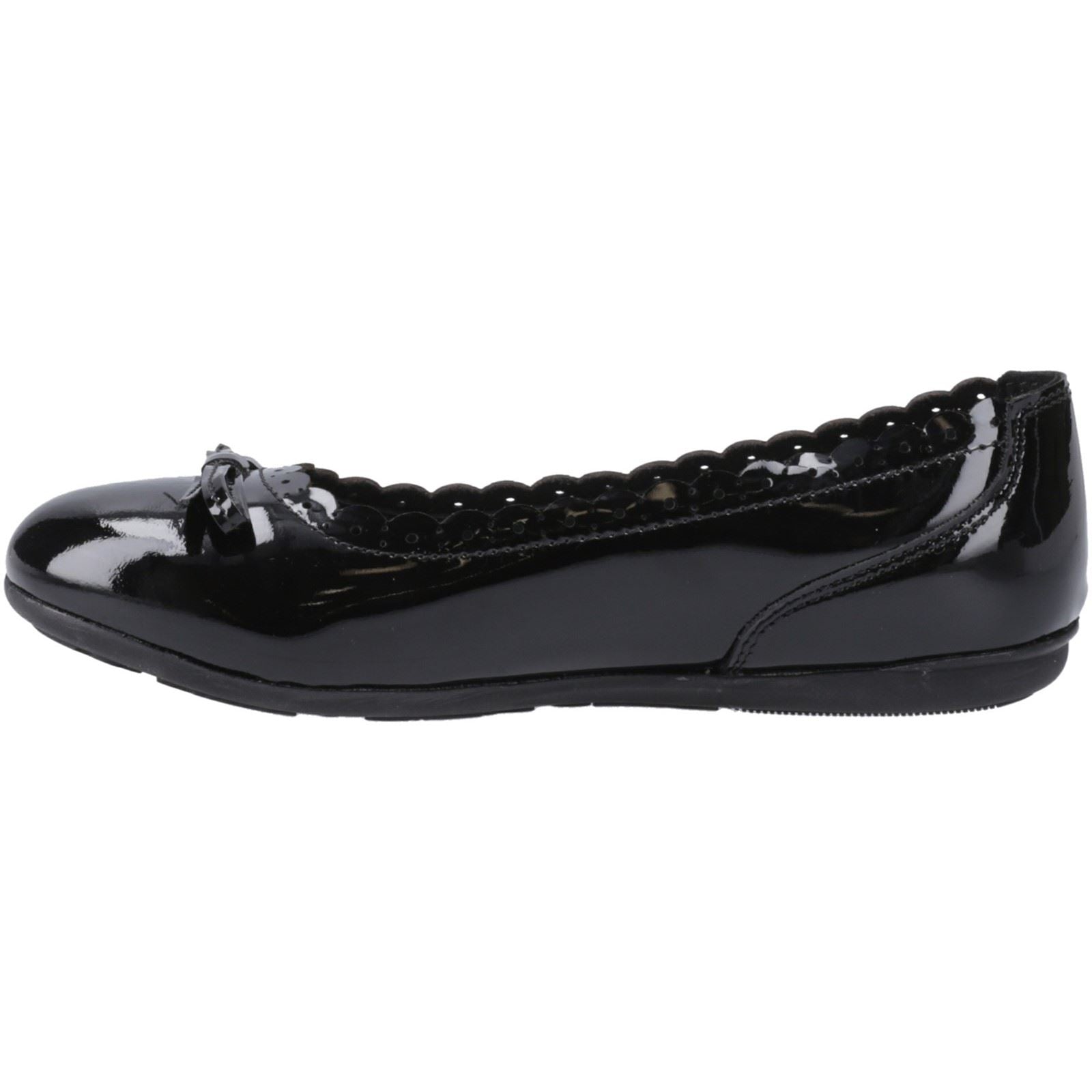 Hush Puppies Lillie Ballerina Patent Chaussures Plates De Ballet Noires Pour Filles En Cuir