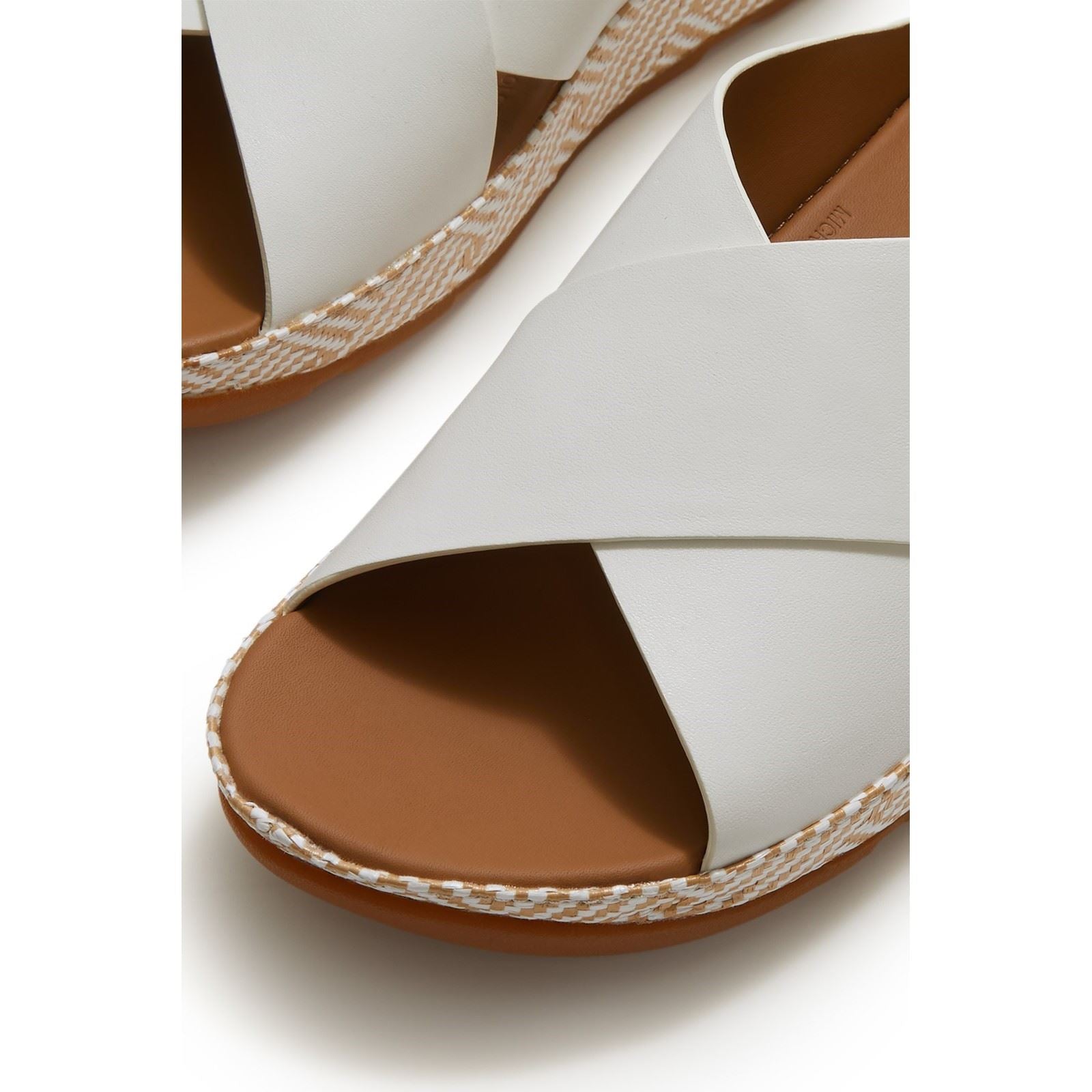Fitflop Lulu Lux Graphic-Weave Sandales Blanches Urbaines En Cuir Pour Femmes