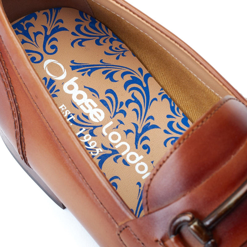 Base London Russo Chaussures À Enfiler Pour Hommes En Cuir Brûlé.