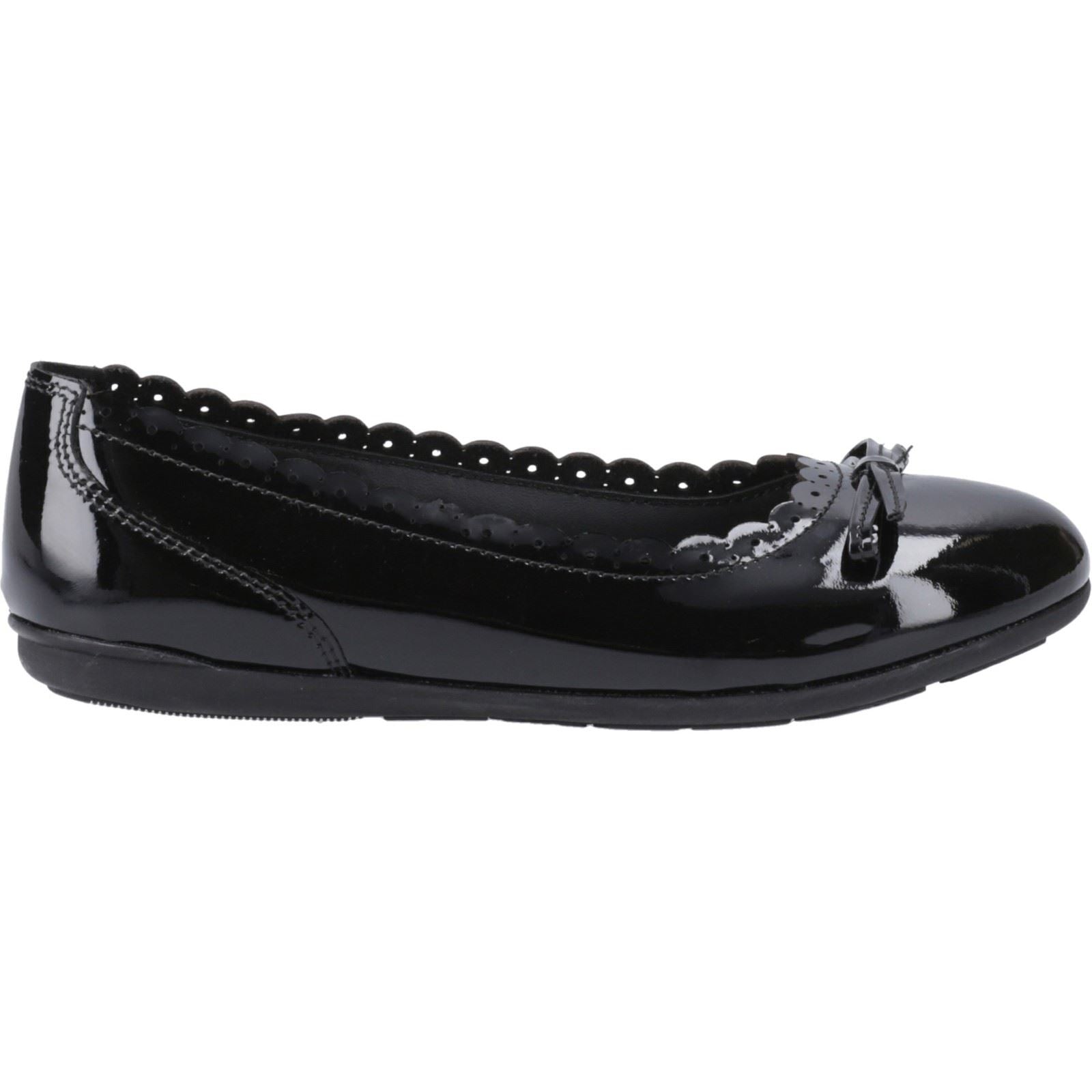 Hush Puppies Lillie Ballerina Patent Chaussures Plates De Ballet Noires Pour Filles En Cuir