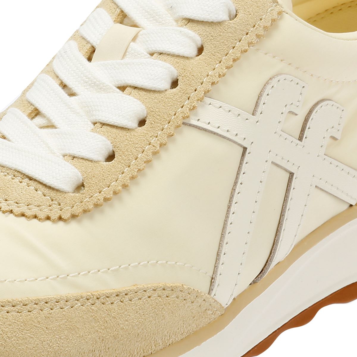 FitFlop X Pantone Retro-Q Baskets Jaunes Pour Femmes En Suède